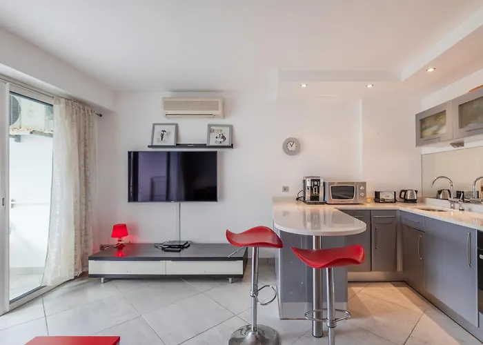 Apartman Les Tropiques Bord De Juan Les Pins