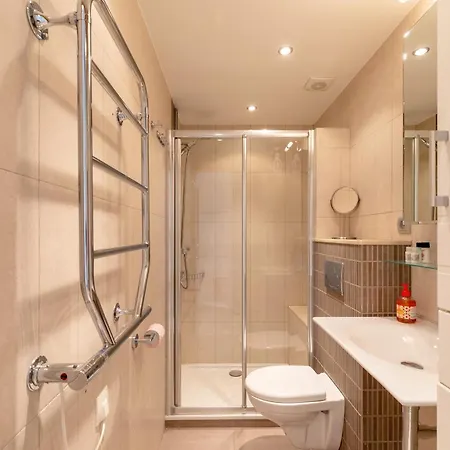 Les Tropiques Bord De Juan Les Pins Apartamento