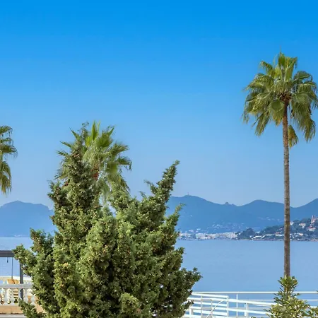 Les Tropiques Bord De Juan Les Pins Apartamento