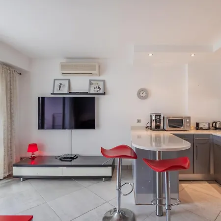 Apartamento Les Tropiques Bord De Juan Les Pins